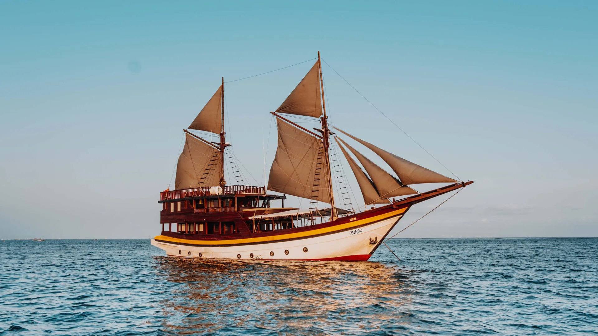 Open Trip_Pesona Nidera